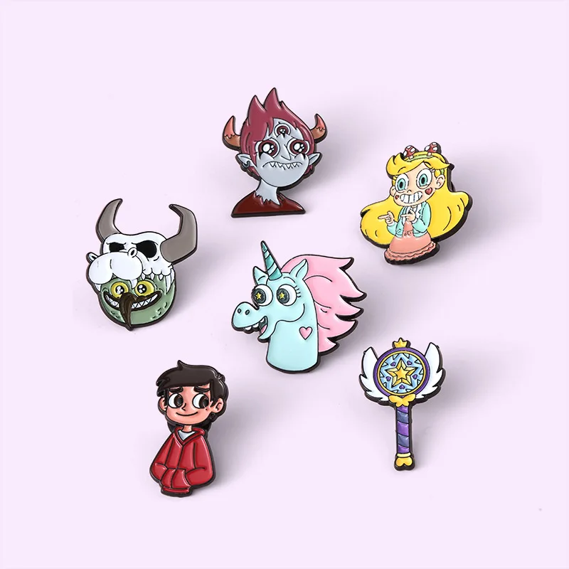 Broche personnalisée en émail avec étoile, papillon, princesse, démon, Prince Royal, baguette, Badge à revers, dessin animé, vente en gros, cadeau