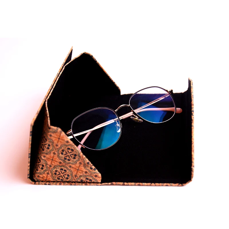 Natural Cork Eyeglass Cases for Vegan Environmental Friendly Wooden Fabric Fish Tile Pattern Women Men Sunglasses Storage Box