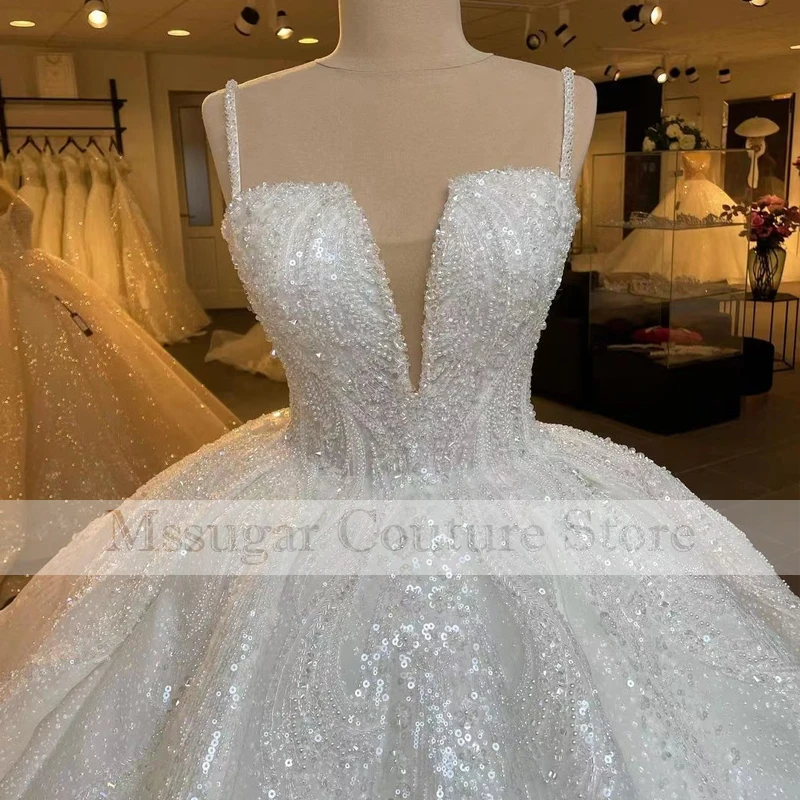 2021 Stunning Sequin Lace Wedding Dress Beading V-neck A-line Bridal Gowns Robe de mariage