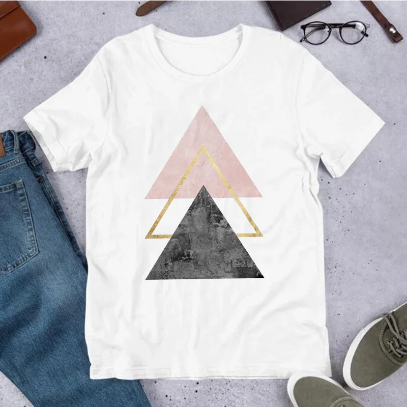 Bella geometria stampata T Shirt carino manica corta Anime Tshirt femminile magliette donna anni '90 grafica rosa T-Shirt Harajuku Top Tee