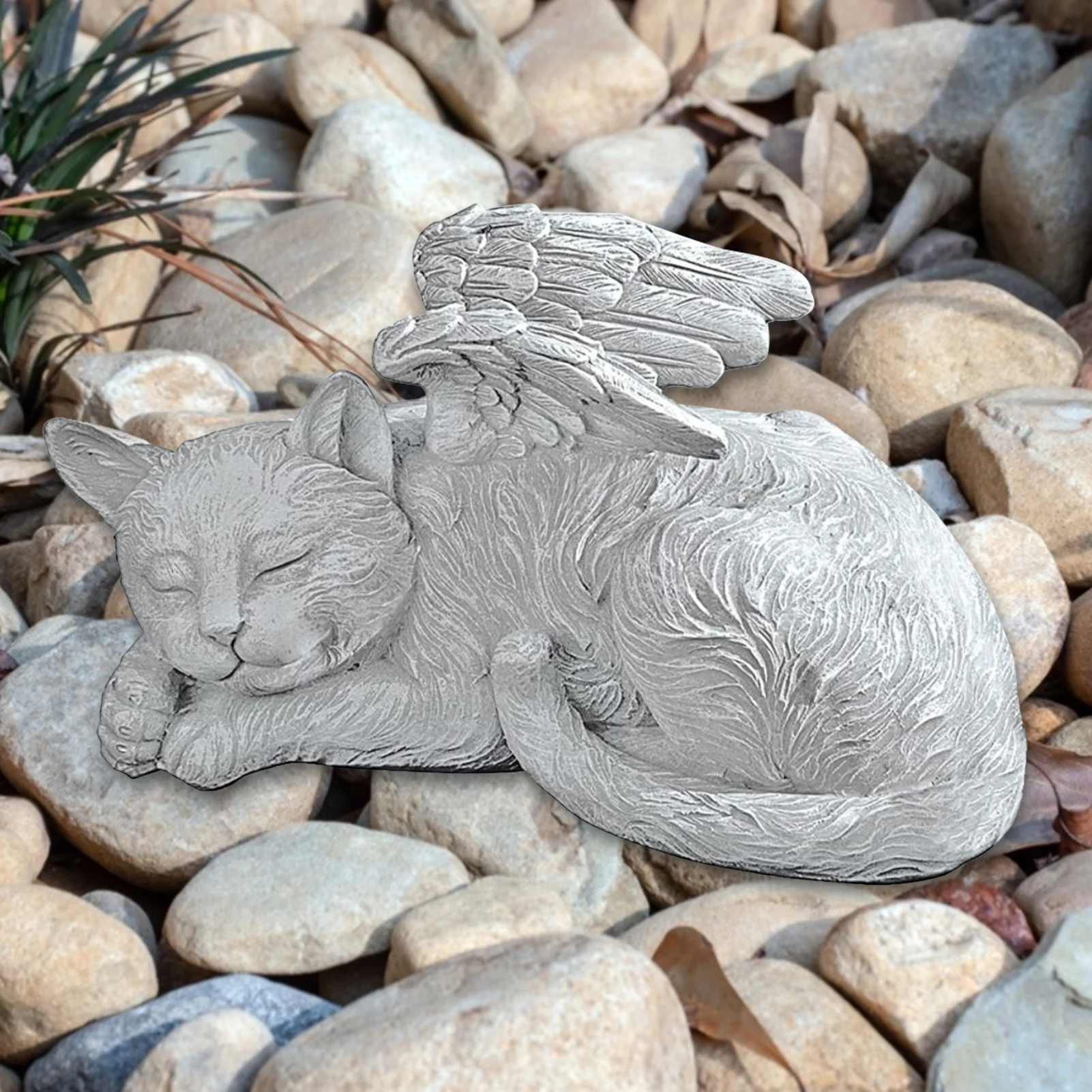 Angel Pet Statue Super Cute Sleeping Dog/Cat in Angel's Wing Resin Garden Ornament Memorial Grave Marker Statue