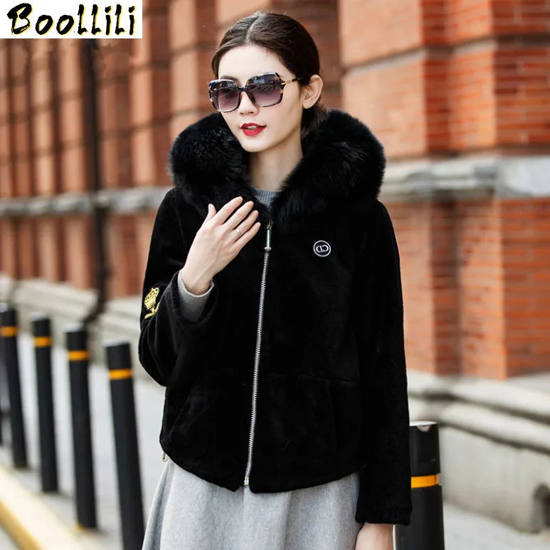 

Real Boollili Women Sheep Fur Coat Large Natural Fox Fur Collar Hooded Short Genuine Fur Jacket Winter Warm Coats Outerwear