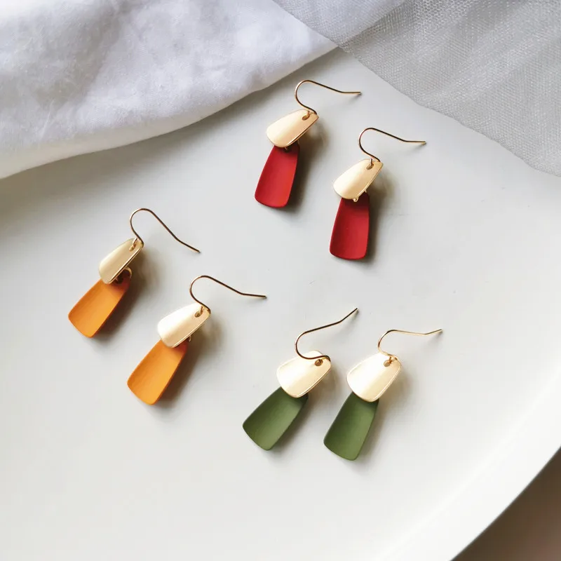 Women earrings matte bump color earrings delicate geometric sense of senior earrings small design and colorful ear hook