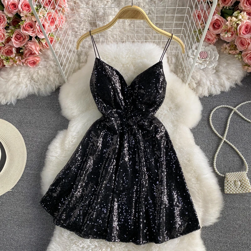 

Sexy Deep V-Neck Spaghetti Strap Women Dress New Backless Short Sparkling Sequin Dresses Female Nightclub Camis Dress