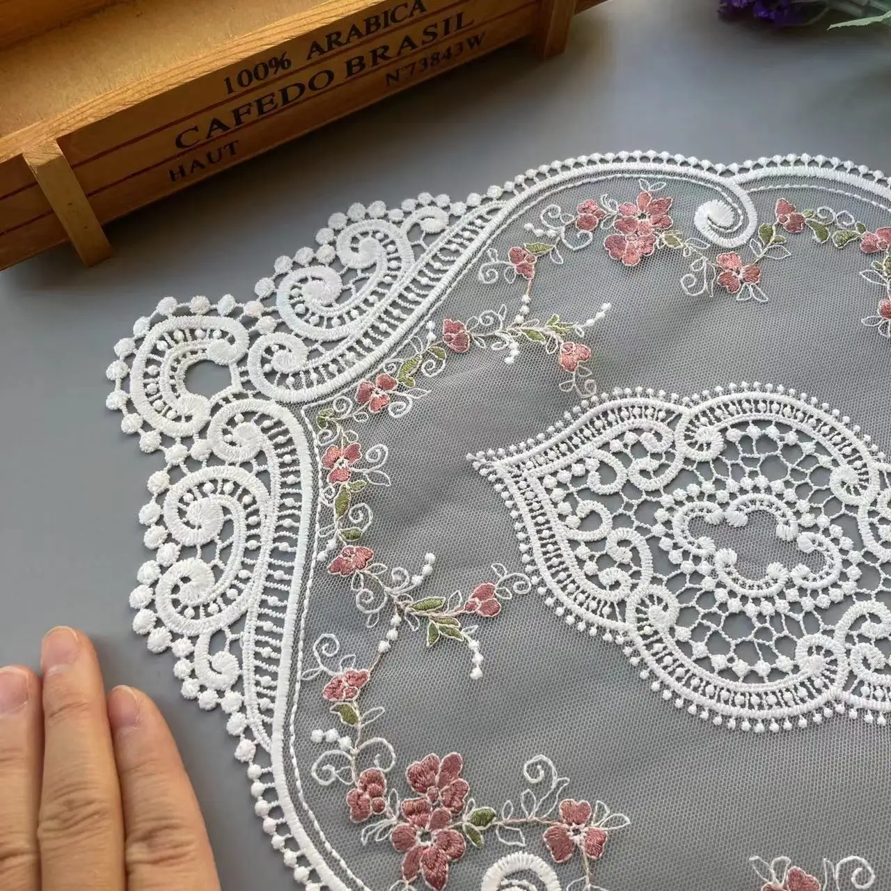 2 pcs 25*37 cm White Embroidered Flower Mesh Lace Applique Trims for Covers Curtain Home Textiles Sewing Strip Ribbon Fabric New