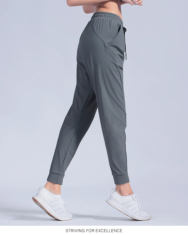 Quick dry Ice silk Sports Pants Women Loose Yoga Pants Sports Trousers Exercise Fitness Running Jogging Workout Sport Pants