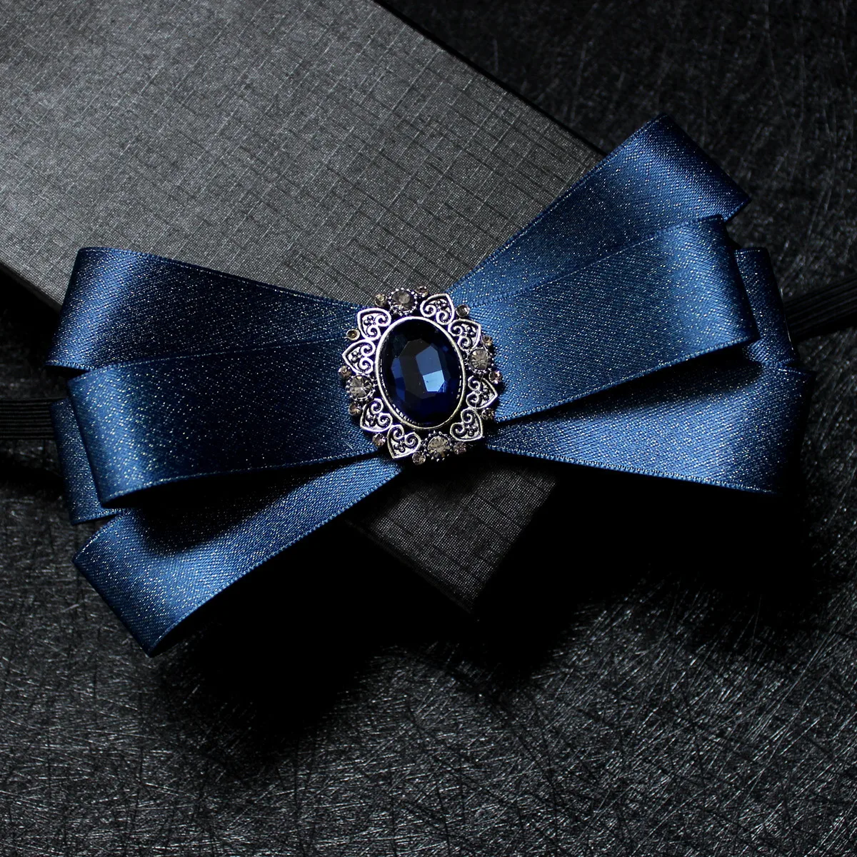 

Fashion Handmade Stewardess Professional Bow Tie Men's Business Ladies Formal Dress Collar Flower British Rhinestones Bowtie