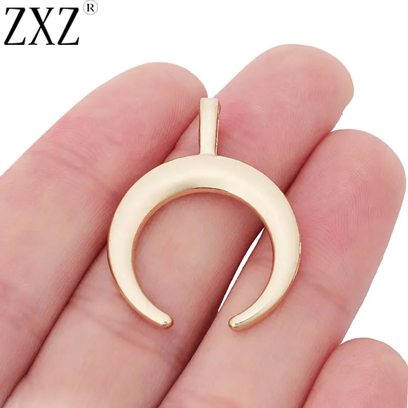 

ZXZ 10pcs Gold Tone Crescent Moon Double Horn Charms Pendants for DIY Jewelry Making Findings 33x26mm