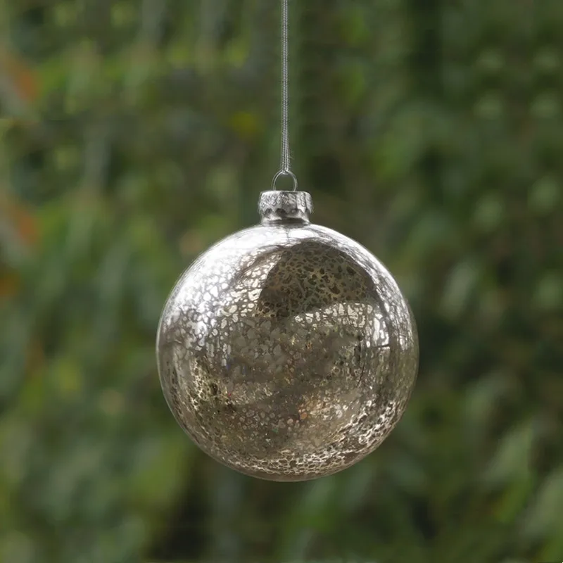 

18pcs/pack Diameter=6cm Mini Size Inner Ground Silver Glass Ball Pendant Home Decoration Christmas Day Tree Hanging Globe