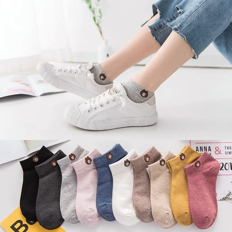 1 Pairs Women Socks Breathable Sports socks Solid Color Boat socks Comfortable Cotton Ankle Socks White Black Funny Socks