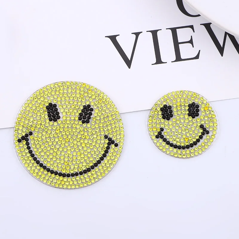 3 sztuk/partia 2 rozmiar okrągły smiley face kryształ patch wyraz rhinestone aplikacja hot glue stemplowanie dekoracji odznaka na odzieży