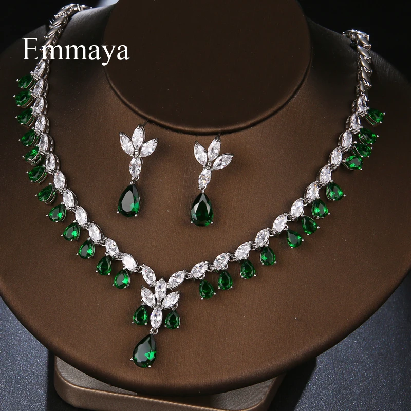 Emmaya New Fashion Delicate Waterdrop-shape Earring And Necklace For Women Three Color Choice Noble Jewelry Set In Bridal Party