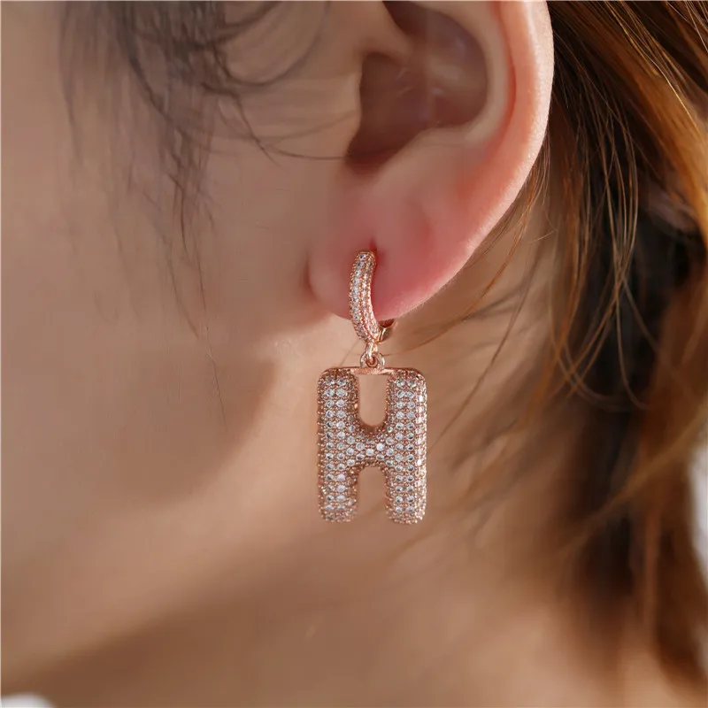 

1 Pair Hip Hop AAA+ CZ Stone Paved Bling Iced Out Bubble Letters Name Stud Earring for Men Women Unisex Rapper Jewelry Gifts