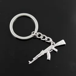 New Fashion Men 30mm Keychain DIY Metal Holder Chain Machine Gun Assault Rifle ak-47 44x15mm Antique Silver Color Pendant