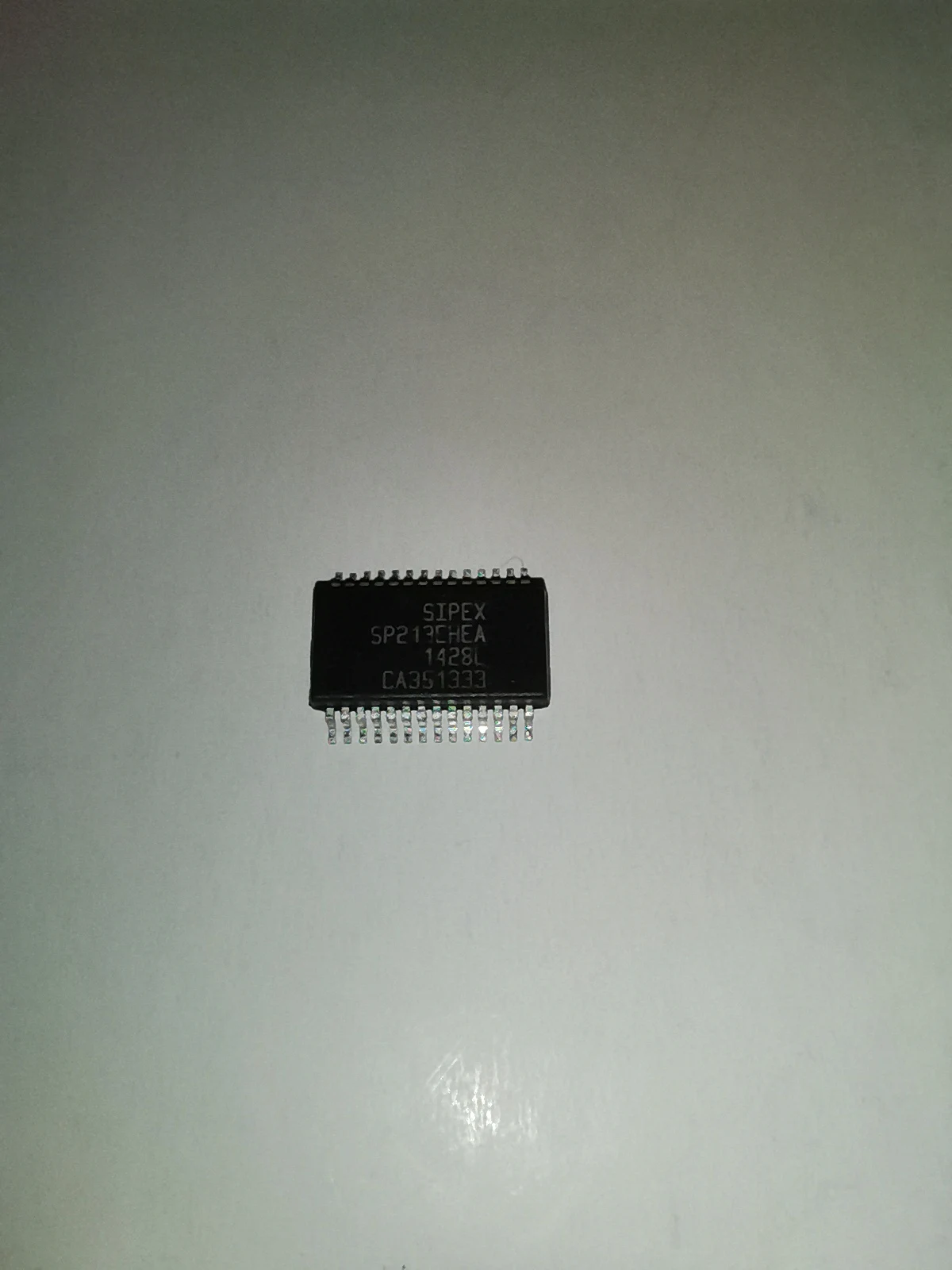 1PCS SP213EHEA SP213EEA-L Spot Supply IC, Shenzhen Stock Can Be Sold Directly