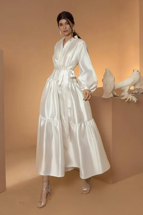 Robe De mariée en Satin perlée, veste, col en V, manches longues, coupe trapèze, sur mesure, ceinture, bon marché, 2020