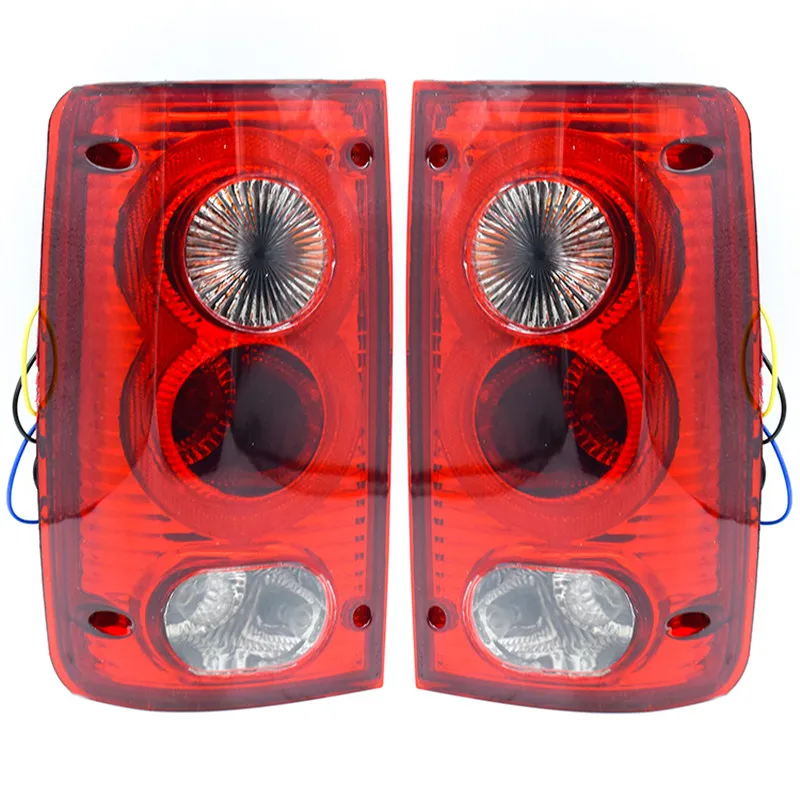 4133010-D01 4133020-D01 2PCS High quality taillights are suitable for Great Wall DEER pickup trucks