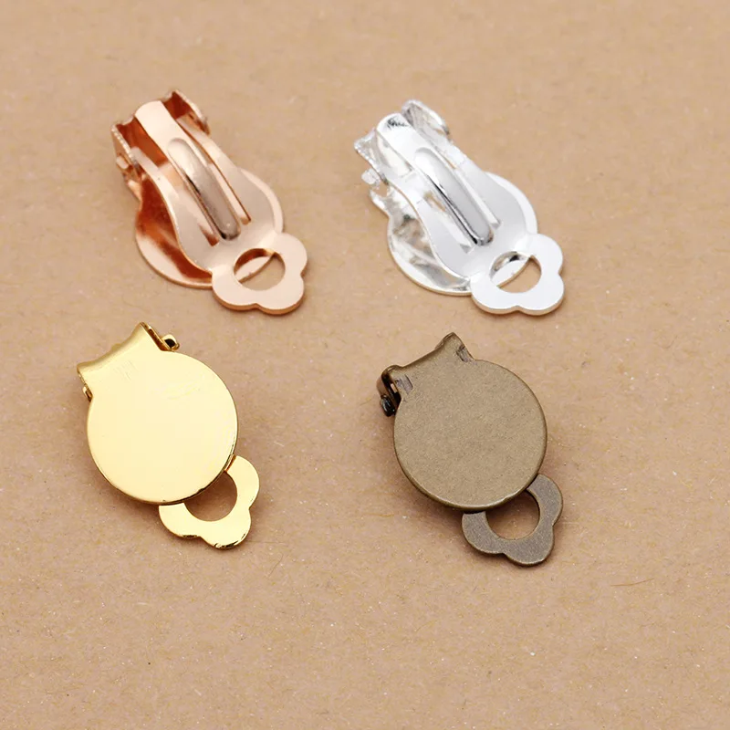 200pcs 10mm Flat Circle Glue Pad Copper Earring Clips No Pierced Earrings Blank Setting Base for DIY Earring Making Accessories