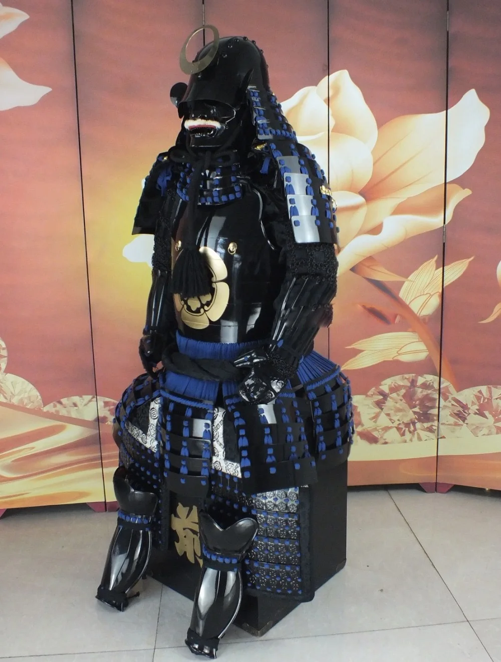 Handcrafted Japanese Samurai Armors Real Ancient Japanese Combat Armor wearable cosplay costume