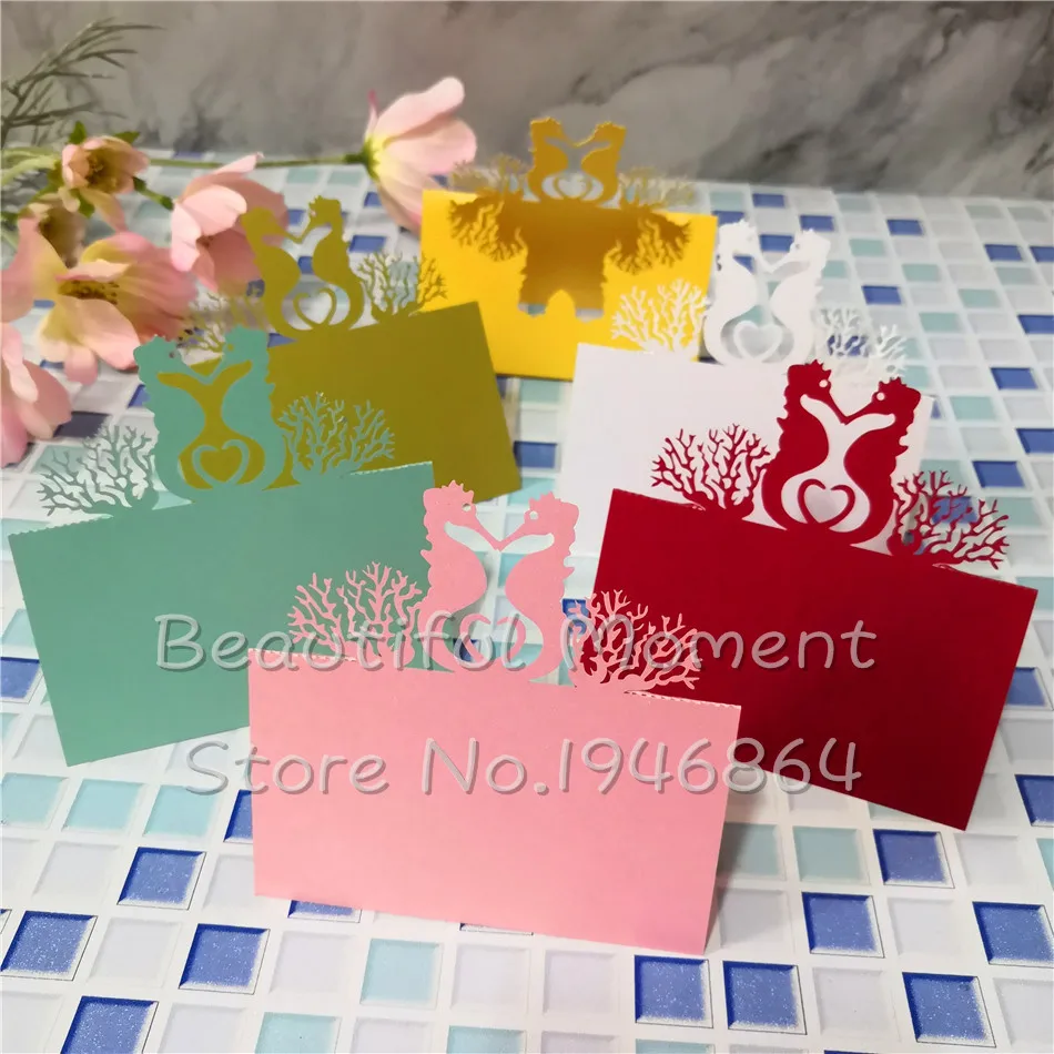 50pcs laser cut Seahorse Name Place Seat Cards Paper Wedding Invitation Table Cards for Party Table Decoration Marriage favors