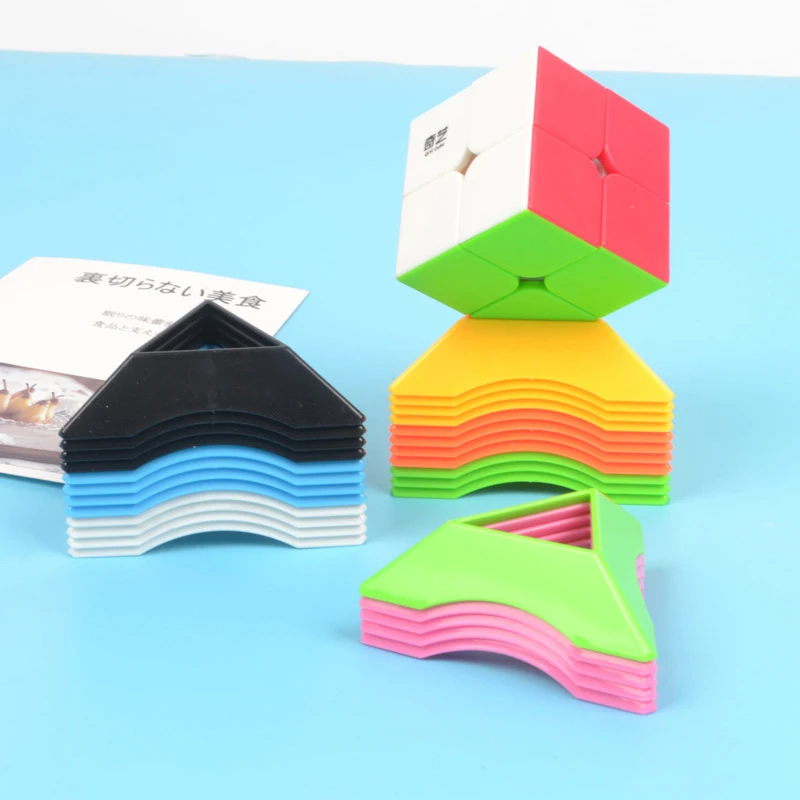 10 pcs Color Cube Stand Top Quality Speed Magic Speed Cube Plastic Cube Base Holder Educational Learning Toys J0439