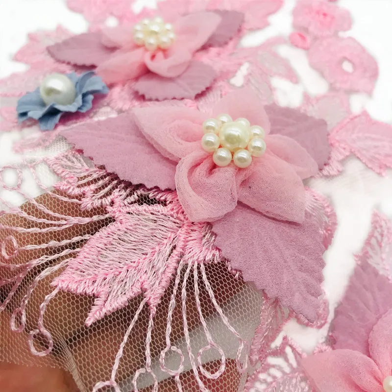 Autoadesivo rosa del panno del ricamo decorazione dell'autoadesivo del panno del vestito da sposa del panno del pizzo del fiore della perla di DIY