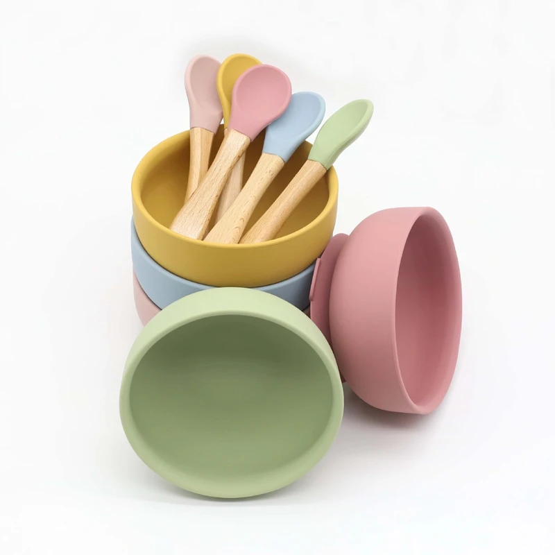 2Pcs/Set Food Grade Silicone Baby Bowl with Sucker Baby Feeding Training Tableware Set with Wood Handle Spoon