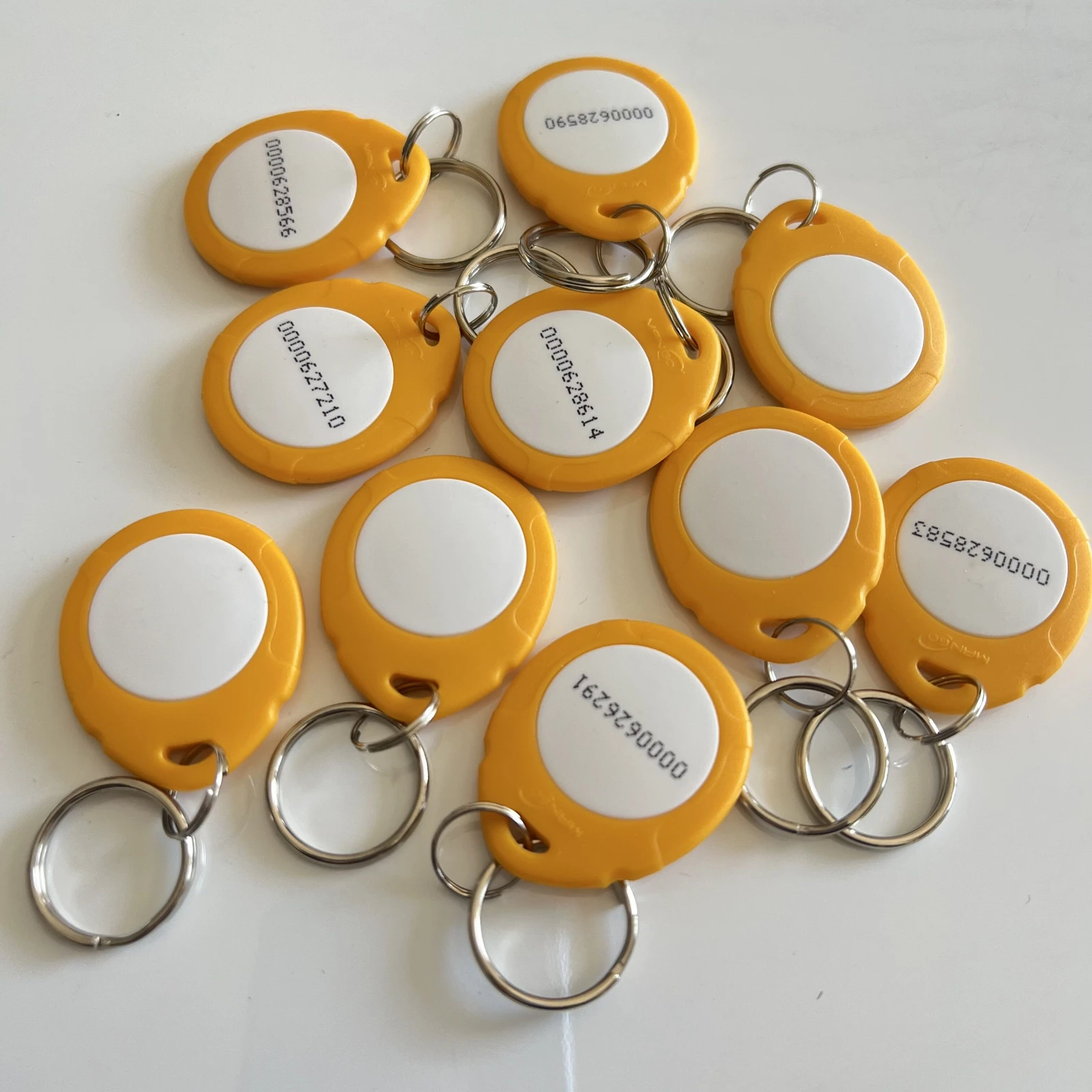 10 Stuks Rfid Tag 125Khz Proximity Rfid Card EM4100 TK4100 Keyfobs Deur Toegangscontrole Smart Card Kleur Id Key kettingen