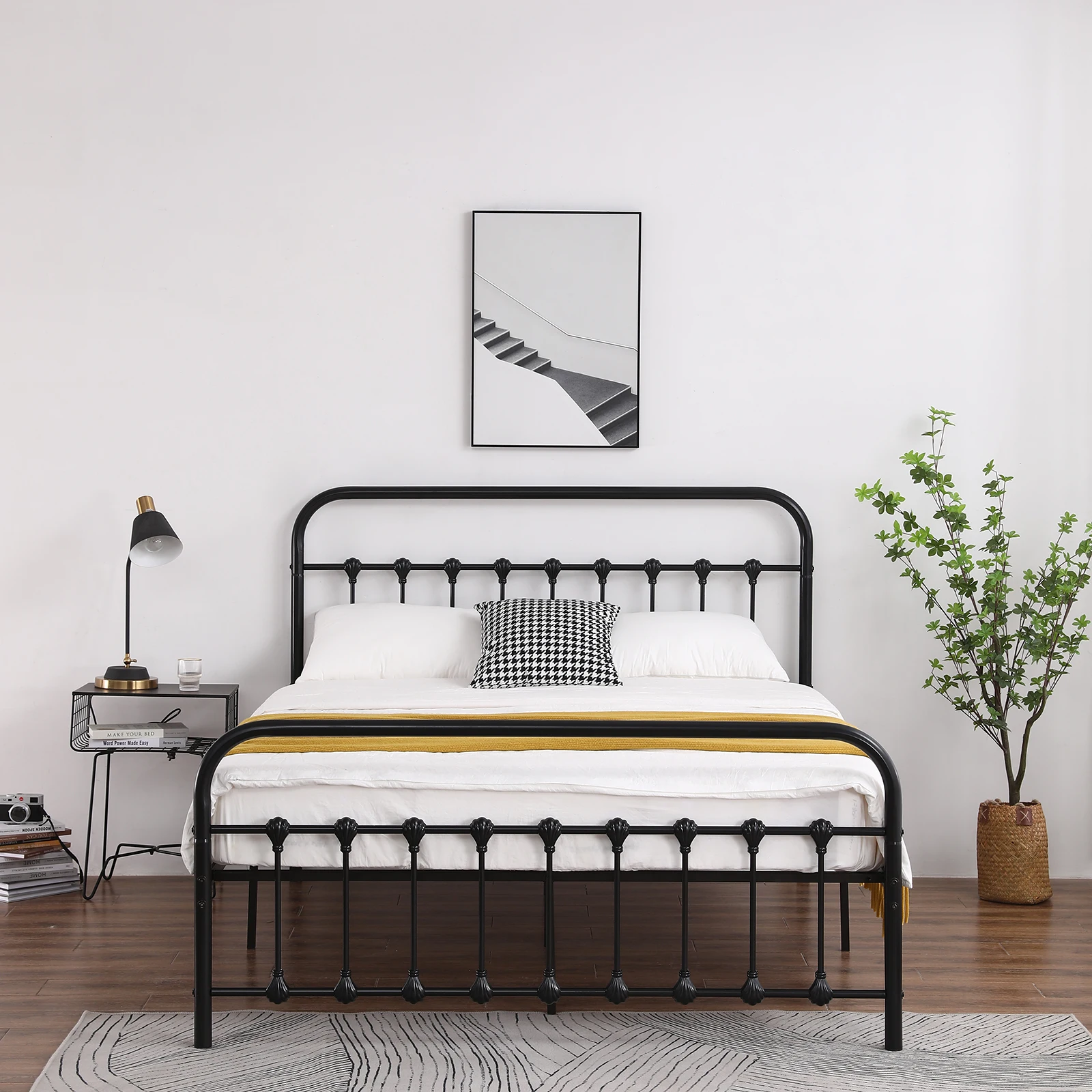 Queen/Full/Twin 3 Sizes Iron Bed Frame Single-Layer Curved Bed Head&Foot Tube with Shell Decoration Black [US-W]