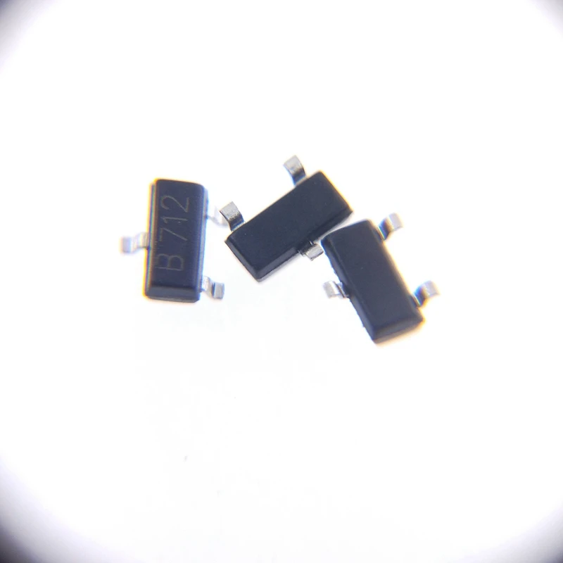 Оригинальный SDT23C712L02 Новый B712 ESDdiode SOT-23 в наличии, 20 шт./партия