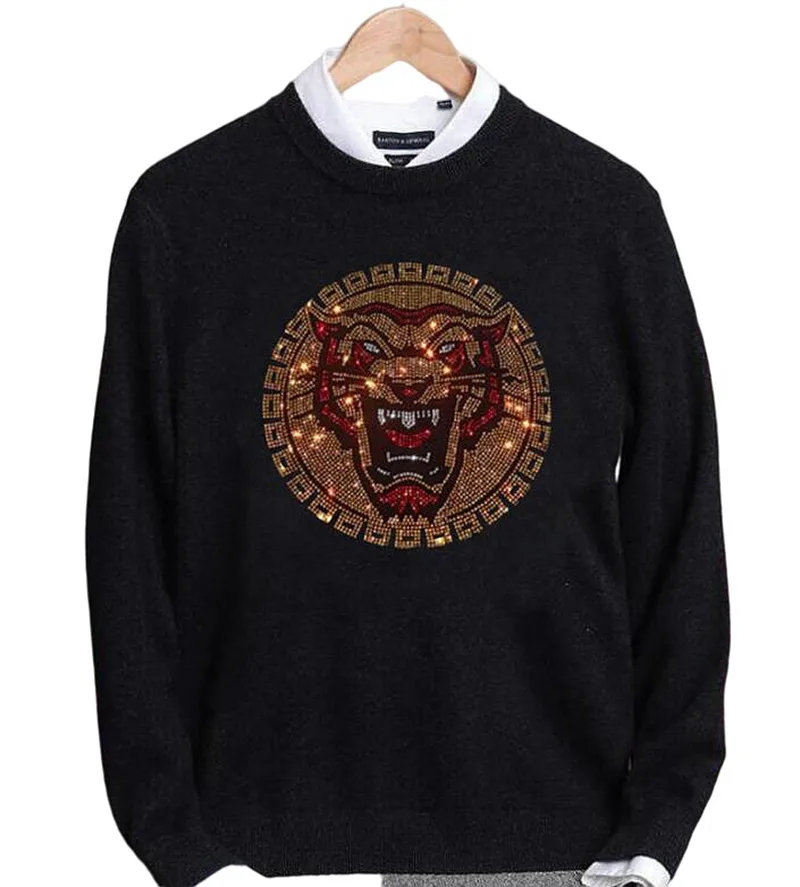 

Streetwear Rhinestones Skull Sweaters Anime Fashion Casual Slim Fit Cotton Knitted Pullovers Men Clothing