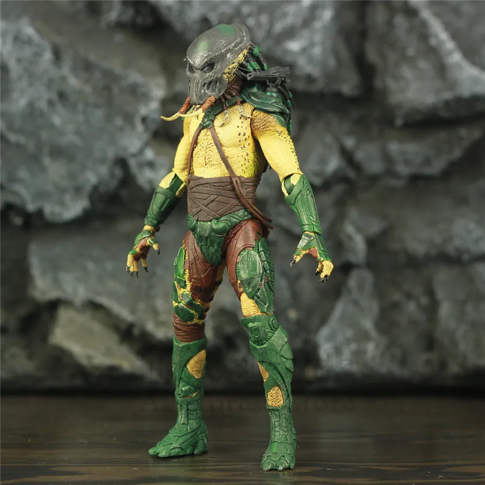PREDATORS TRACKER フィギュア Amazon.com: NECA Predators 2010 Movie Series 2 Action Figure