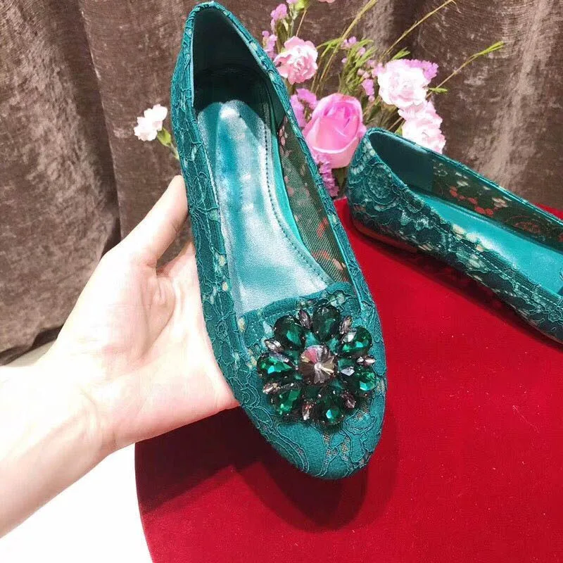 Summer Floral Lace Rhinestone Embellished Flat Shoes Women Glitter Crystal Flower Buckle Loafers Slip On Beauty Wedding Shoes