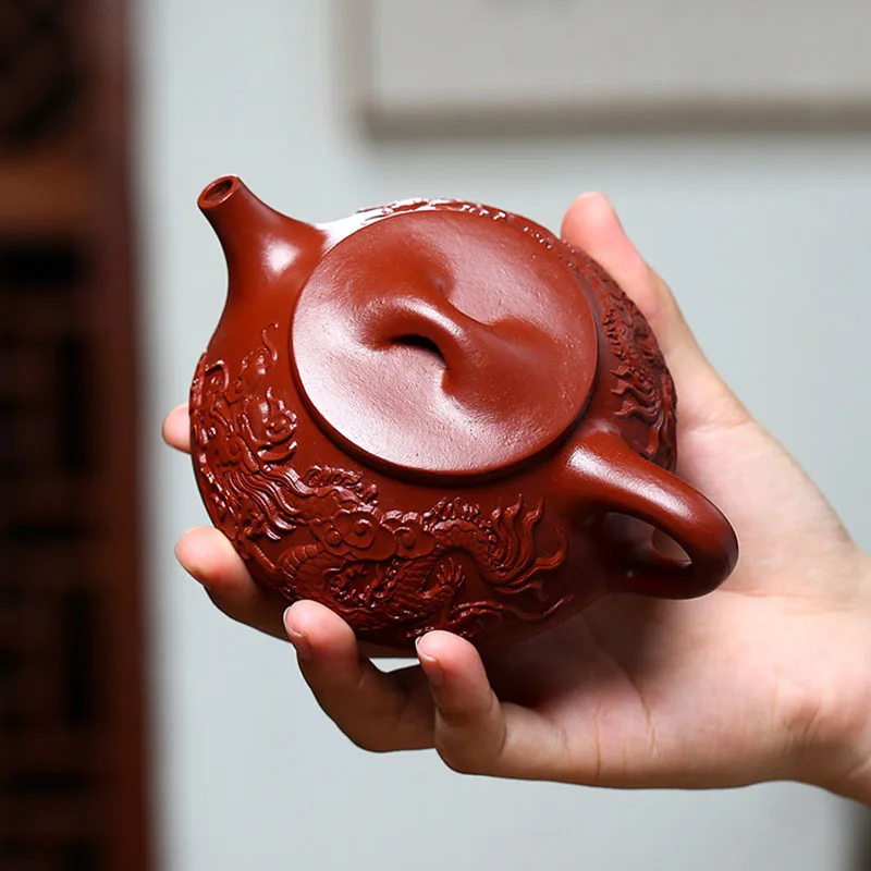 220ml Authentic Yixing Purple Clay Teapots Raw Ore Dahongpao Stone Scoop Tea Pot Zisha Filter Dragon Pattern Kettle Home Tea Set