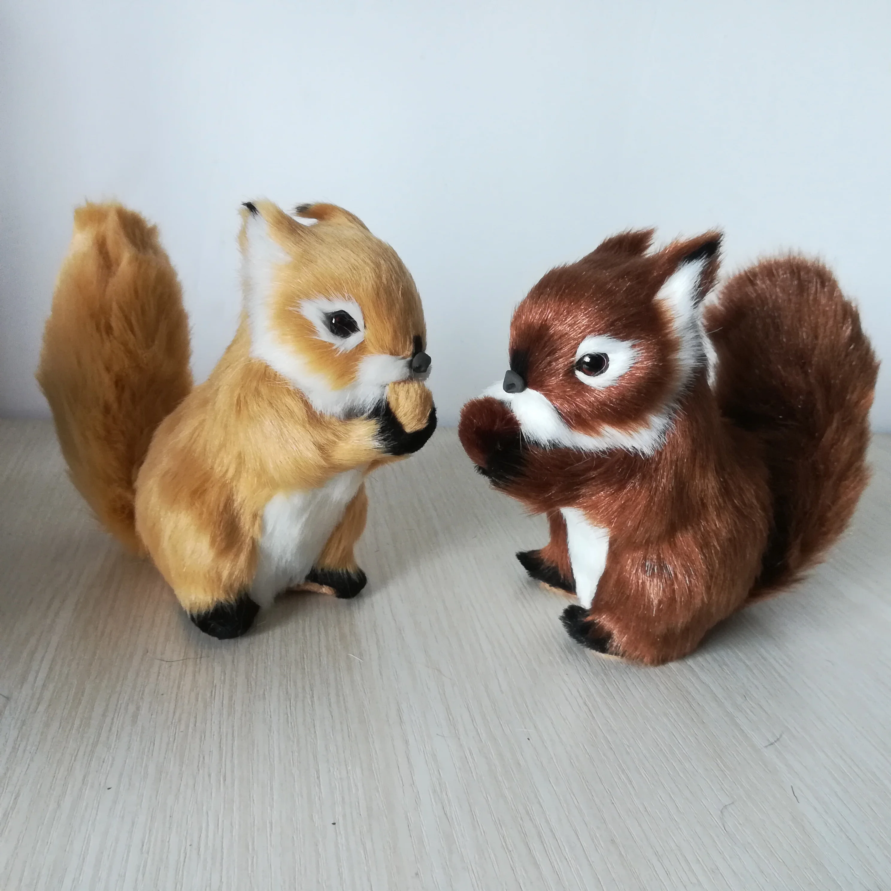 Пластиковая и меховая белка, жесткая модель, реальная белка, около 13x11 см, реквизит для рукоделия, украшение для дома, рождественский подарок d2032
