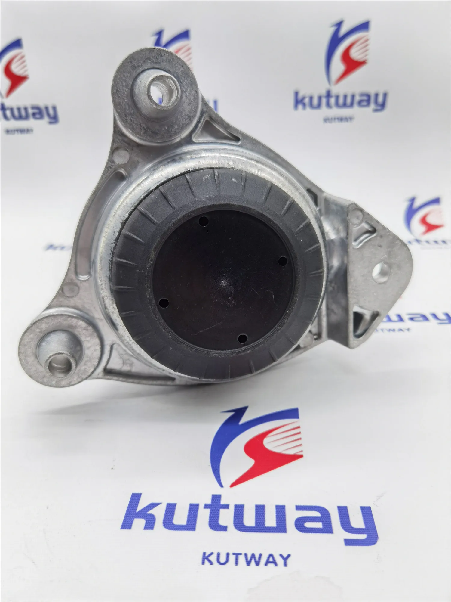 Kutway Engine mount assembly  OEM：447 241 0413  Fit for Viano Benz 447 V260 2016-