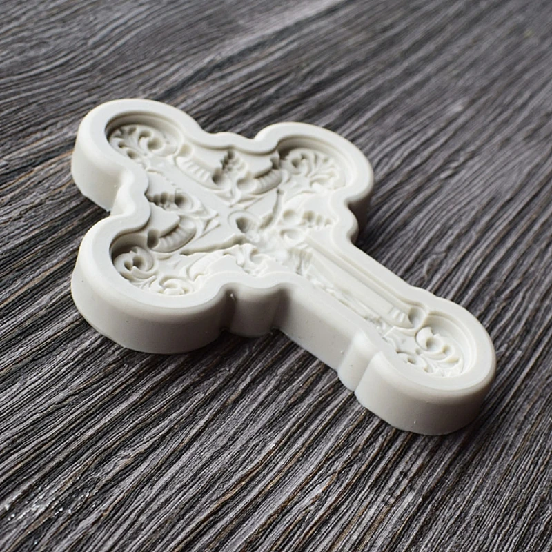 Cross Pendant DIY Jewelry Casting Molds Jesus Cross Shape Pendant Key Chain Silicone Resin Jewelry Molds Baking Tools