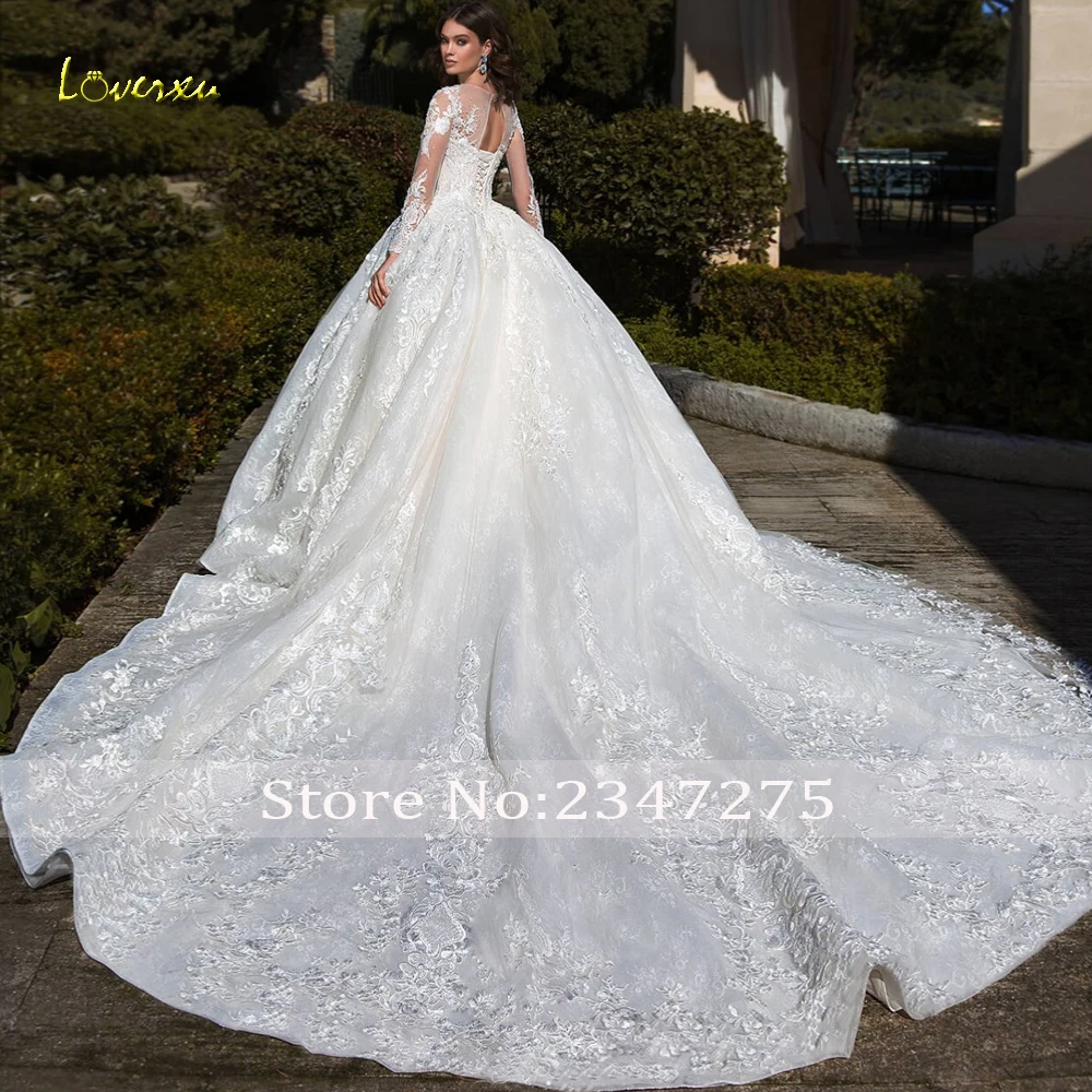 Loverxu scollo tondo manica lunga abito da ballo in pizzo abiti da sposa 2024 Appliques di lusso in rilievo cappella treno abiti da sposa Vintage