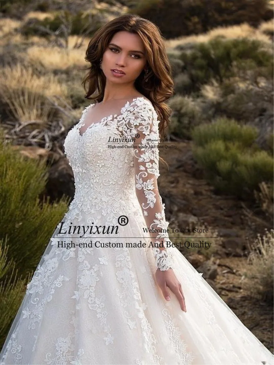 New Style Long Sleeved Scoop Neck Wedding  Dresses With Appliques Lace Bridal Gown Court Train vestidos de novia Custom Made