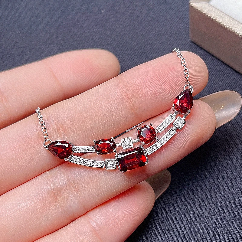 Special price.Natural garnet necklace, 925 silver, Australian sapphire, light blue, beautiful leaves