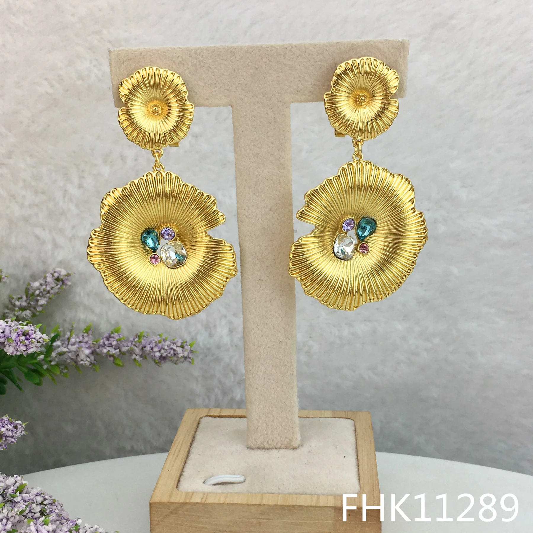 

Yuminglai Unique Flower Earrings Dubai Gold Plated Jewelry Drop Earrings for Women FHK11289