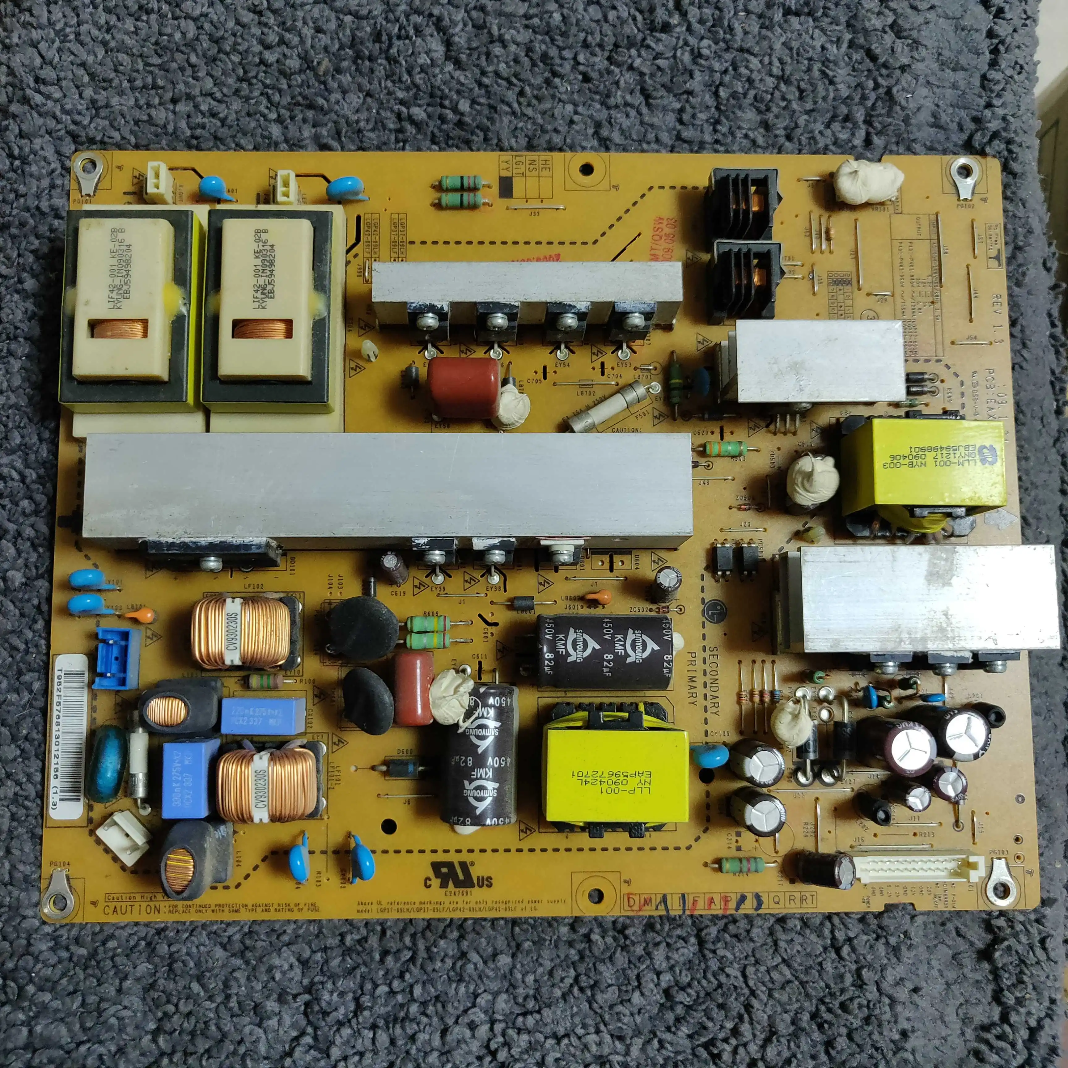 For LG 42LH40FD-CE TV power board EAX55357701 / 32