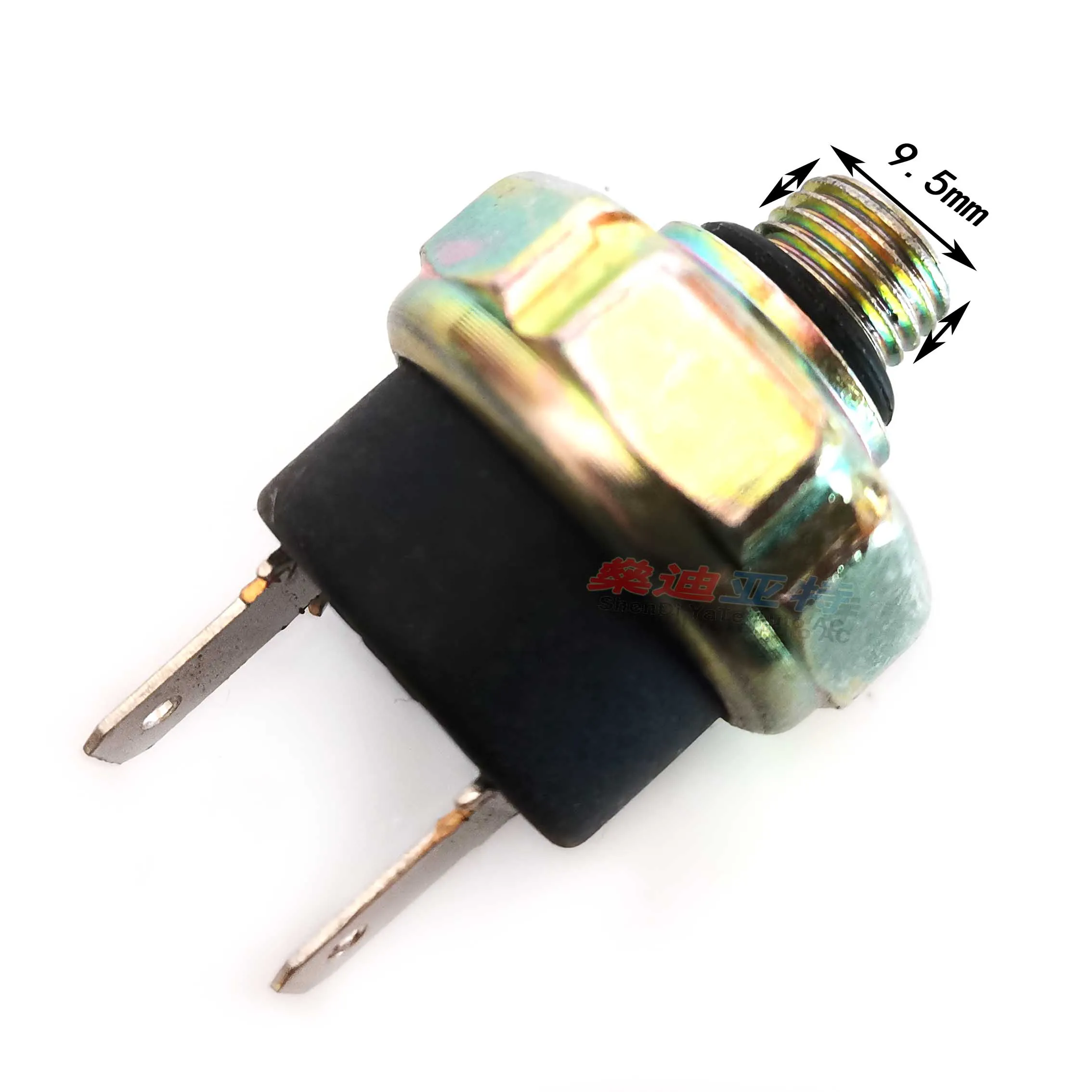 Universal Low Side Pressure Switch Sensor  3/8-24 UNF Binary Male 9.5mm Thread R134a R12 for 515 Dryer Trucks