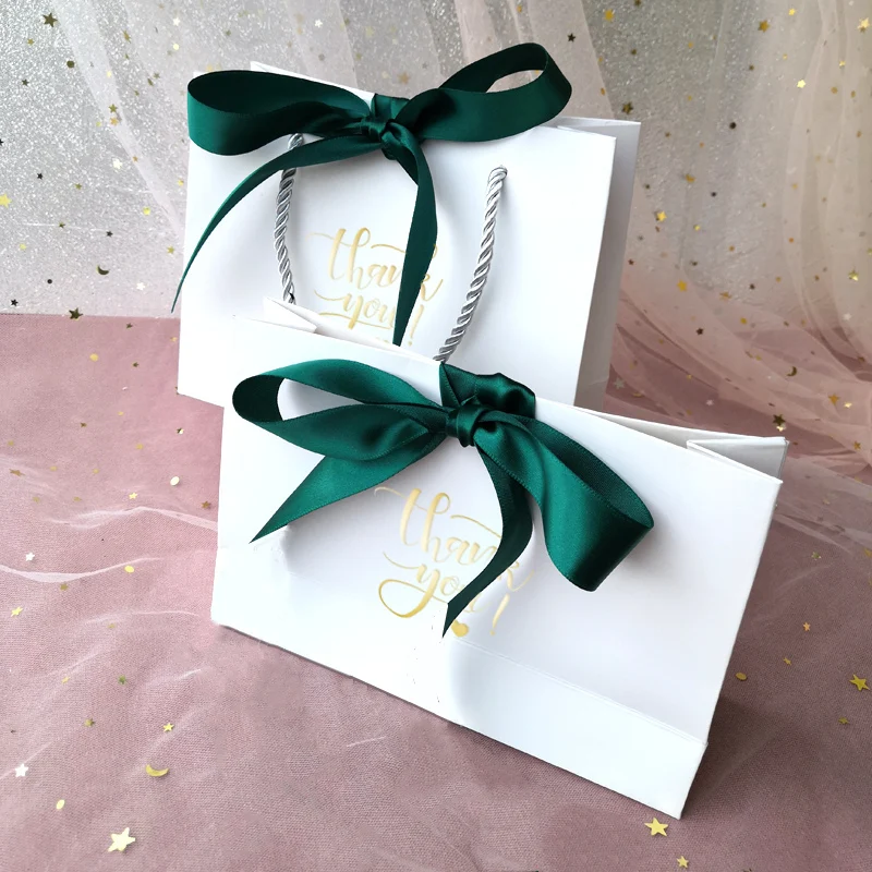 Pretty Pink Kraft Gift Bag Gold Present Box For Pajamas Clothes Books Packaging Gold Handle Paper Box Bags Kraft Paper Gift Bag