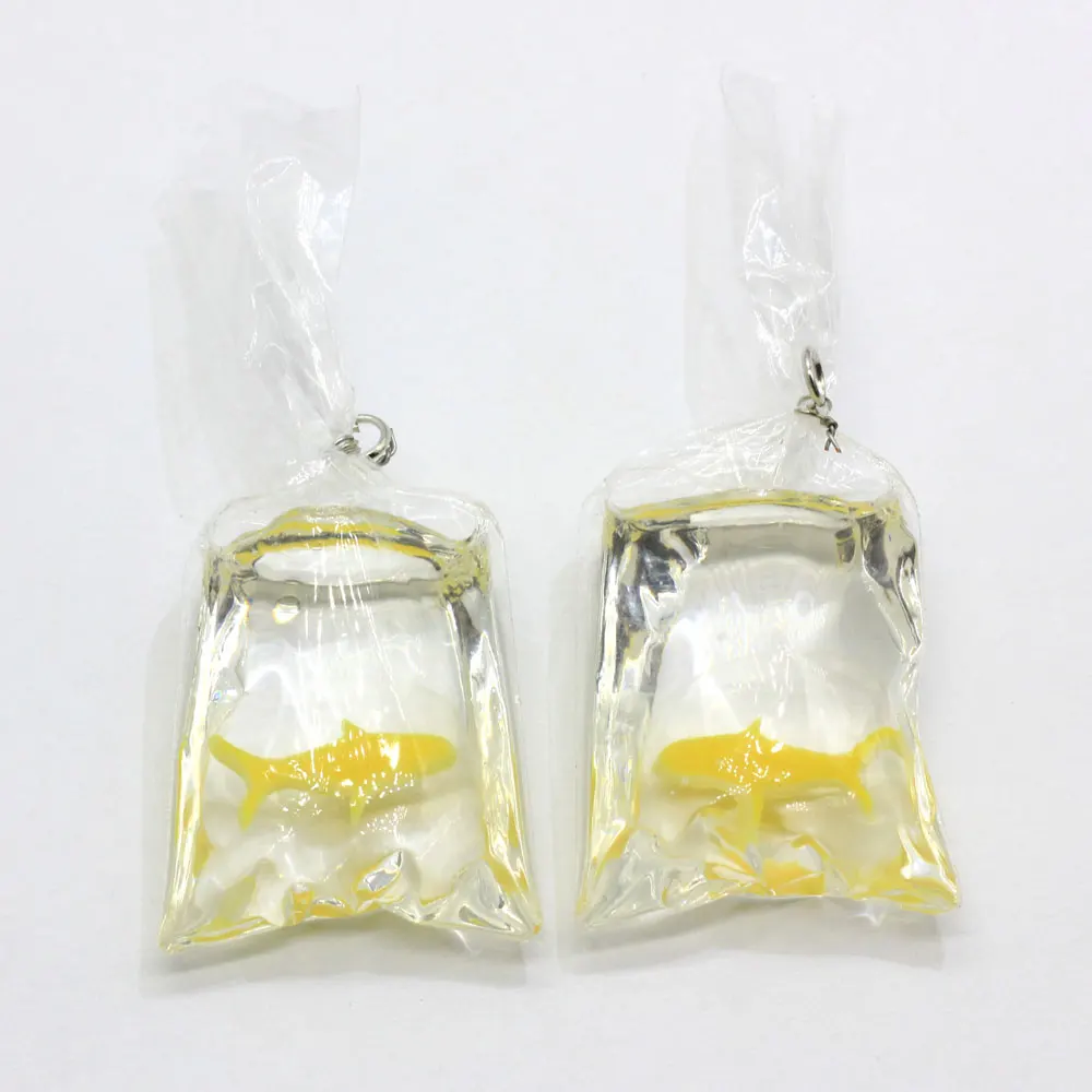 50/100 قطعة الأسماك الصغيرة في الماء حقيبة شفافة الراتنج ذهبية Charms المجوهرات قلادة الأسماك حقيبة أقراط قلادة اليدوية DIY بها بنفسك الحرفية #3