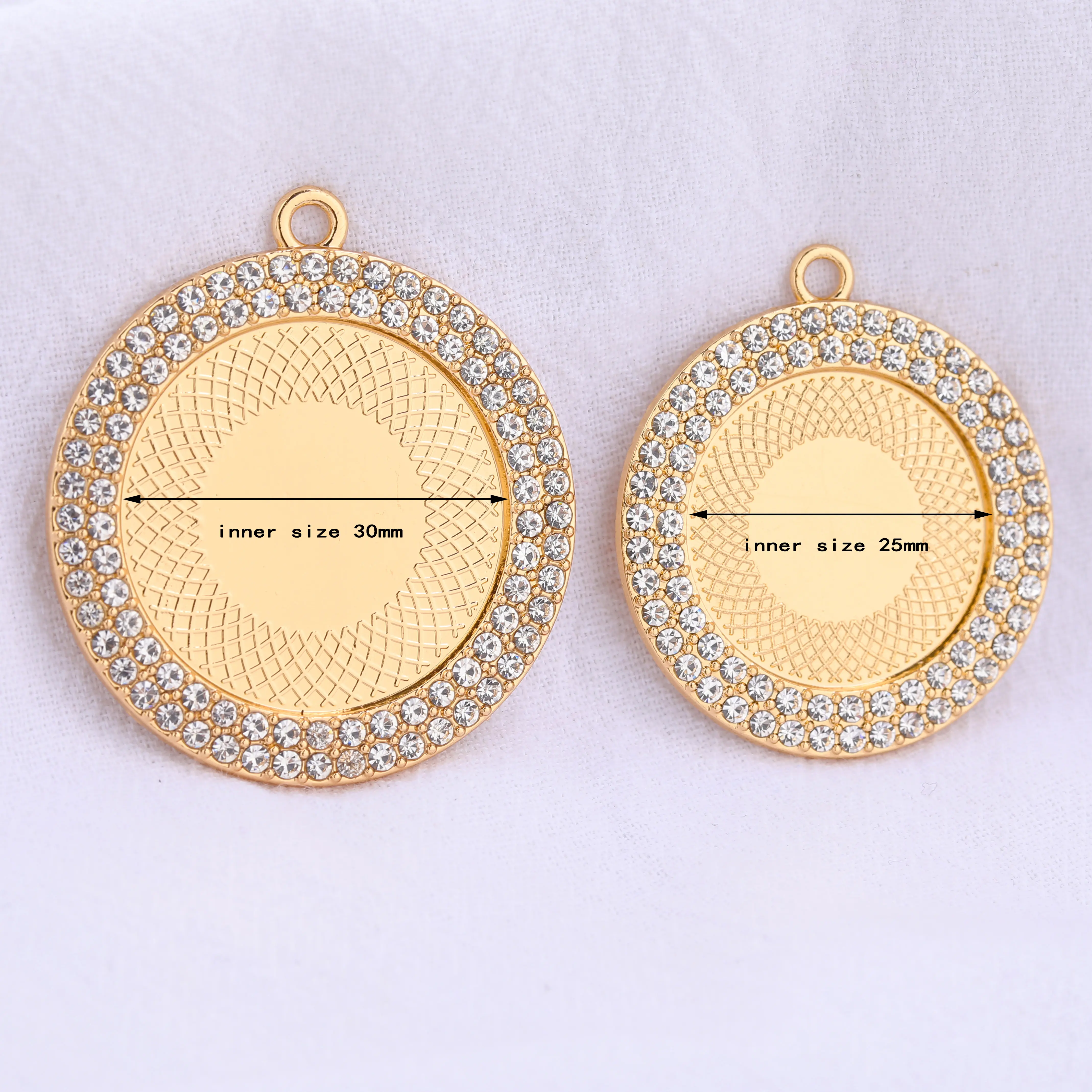 50PCS Cabochon Pendant Base 25/30mm Alloy Diamond Bases DIY Jewelry Making For Pendant Necklace Choker Keychains Crafts Findings