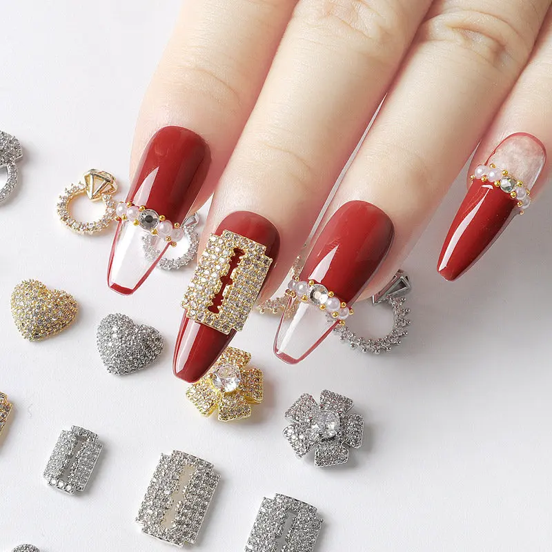 10 stks/partij Diamant Cirkel Liefde Zirkoon Kristallen Legering Steentjes Sieraden Nail Art Decoraties Nagels Accessoires Charms Supplies