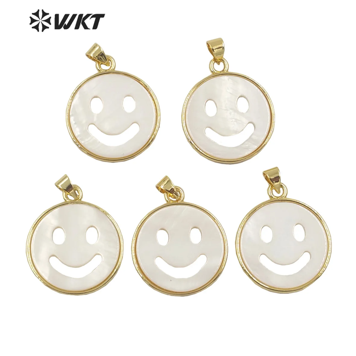 WT-JP288 WKT Ins Style Personality Smile Face Circular Gold Plated Noble Mother of Pearl Pendant Jewelry for Necklaces Earring