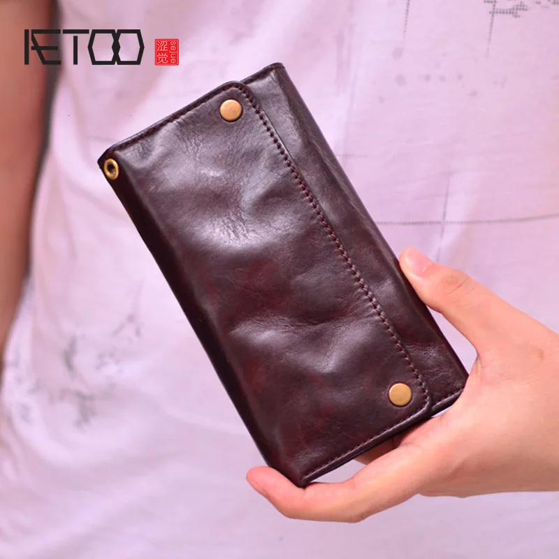 AETOO Men's leather retro handmade wallets, youth vertical wallets, men's short trend wallets