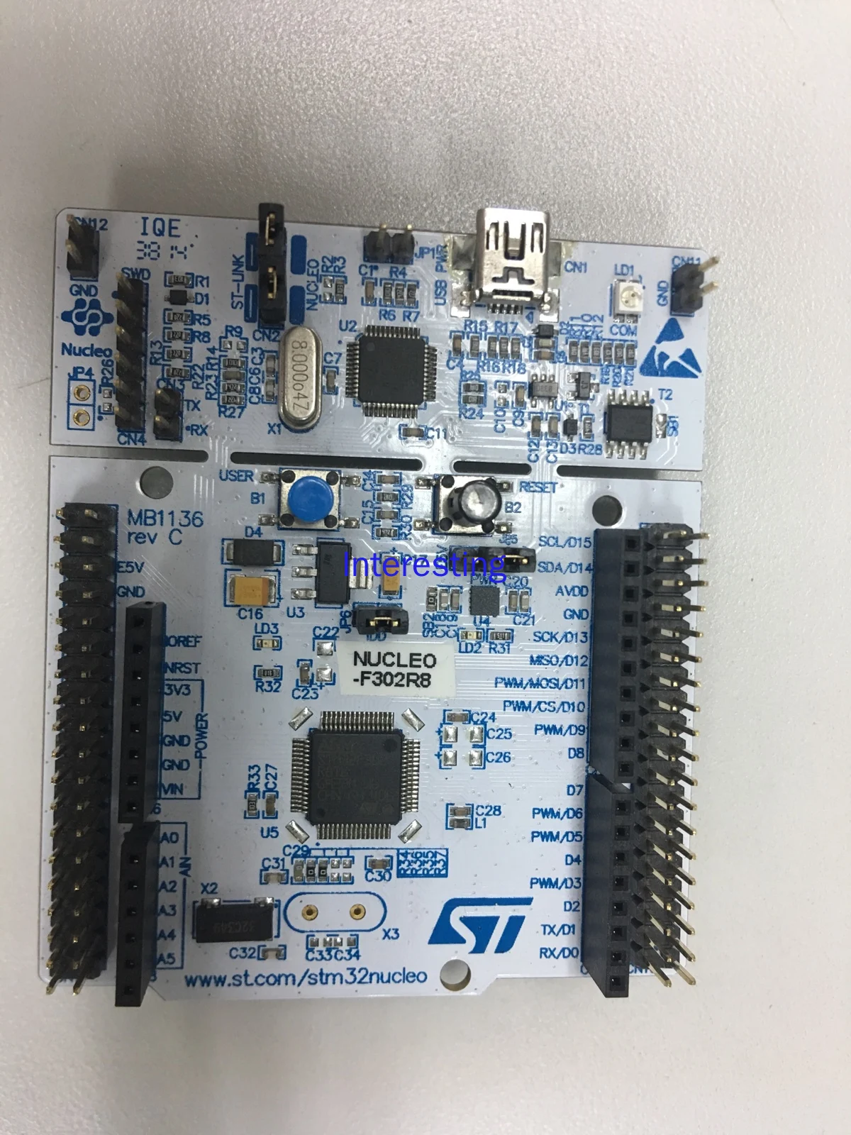 

Плата обучения ST. В комплекте с симулятором ST-link STM32F302R8 оценочная плата